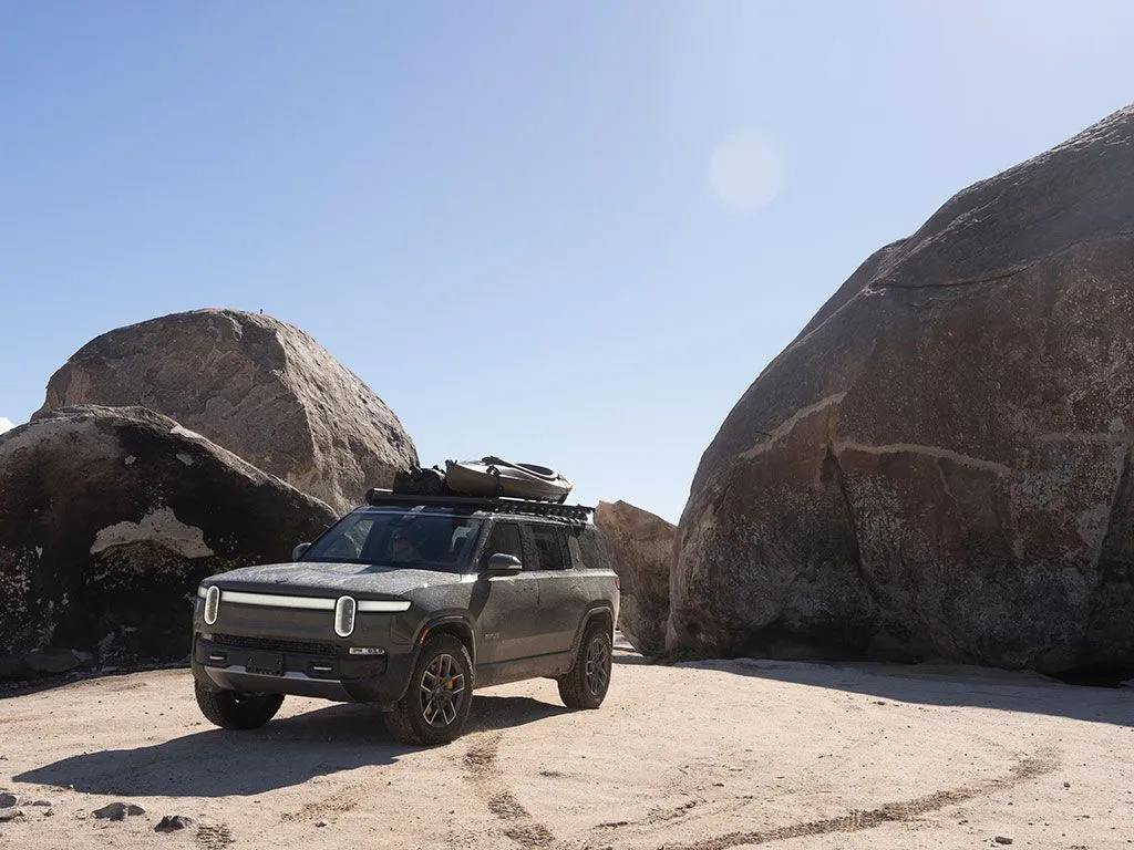 Rivian R1S Slimline II Roof Rack | Ultimate Utility